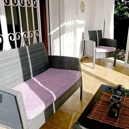 Colibri House *