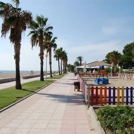 Holiday home Colibri House *